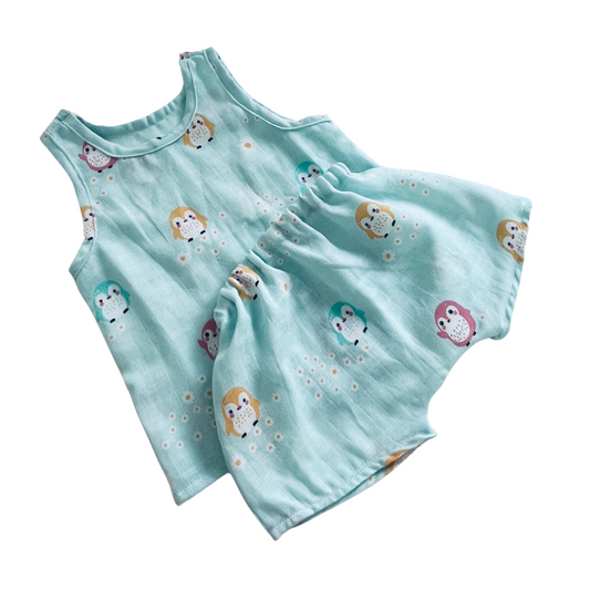Breezies- Organic Muslin penguin